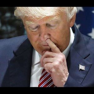 Meet your Posher, Devin